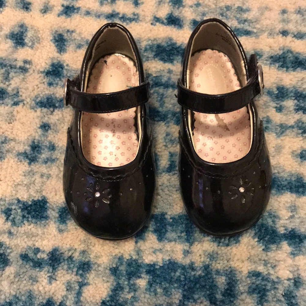 Stride ride Mary Janes patent leather